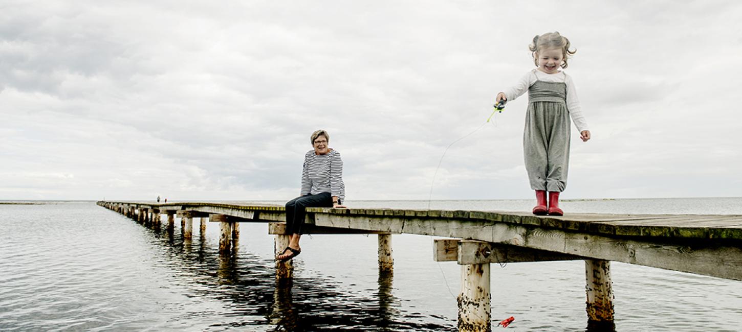 Pige på badebro, Øster Hurup